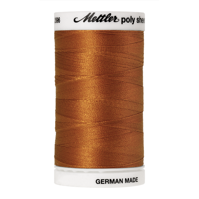 Amann Mettler Poly Sheen Autumn Leaf glänzt durch den trilobalen Fadenquerschnitt besonders schön. Zum Sticken, Quilten, Nähen. 800m Spule
