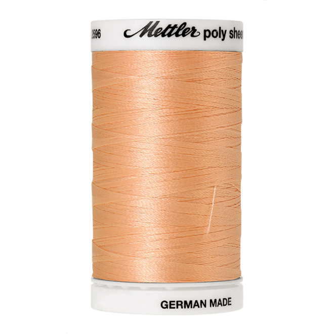 Amann Mettler Poly Sheen Light Shrimp Pink glänzt durch den trilobalen Fadenquerschnitt besonders schön. Zum Sticken, Quilten, Nähen. 800m Spule