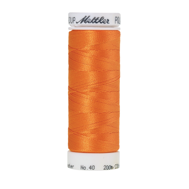 Amann Mettler Poly Sheen Sunset Orange glänzt durch den trilobalen Fadenquerschnitt besonders schön. Zum Sticken, Quilten, Nähen. 200m Spule