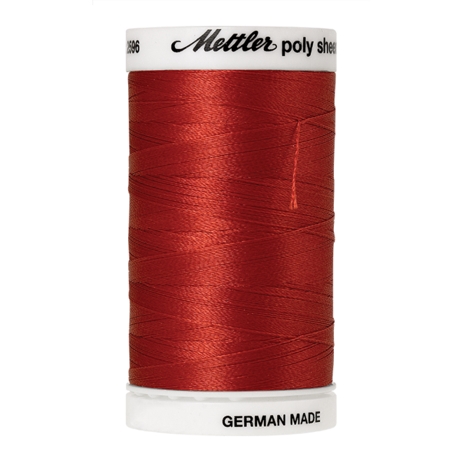 Amann Mettler Poly Sheen Dark Rust glänzt durch den trilobalen Fadenquerschnitt besonders schön. Zum Sticken, Quilten, Nähen. 800m Spule