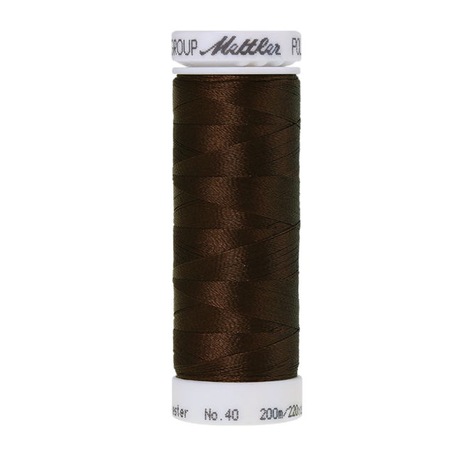 Amann Mettler Poly Sheen Cinnamon glänzt durch den trilobalen Fadenquerschnitt besonders schön. Zum Sticken, Quilten, Nähen. 200m Spule