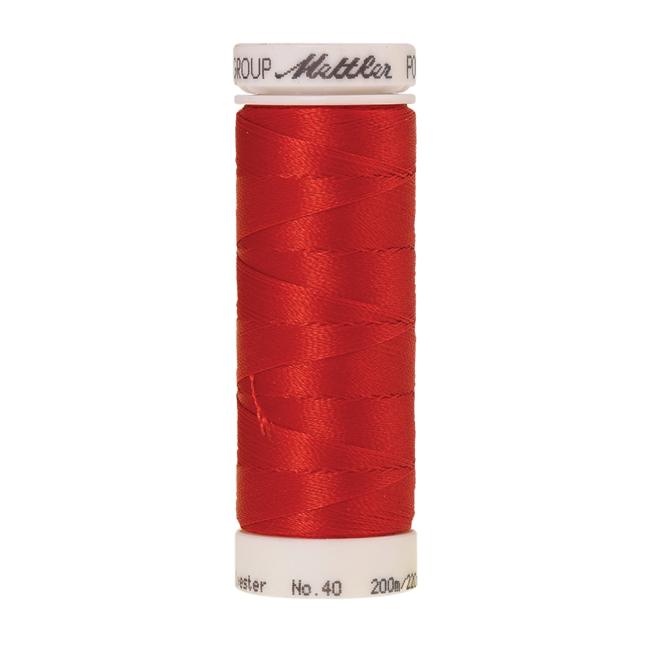 Amann Mettler Poly Sheen Candy Apple glänzt durch den trilobalen Fadenquerschnitt besonders schön. Zum Sticken, Quilten, Nähen. 200m Spule