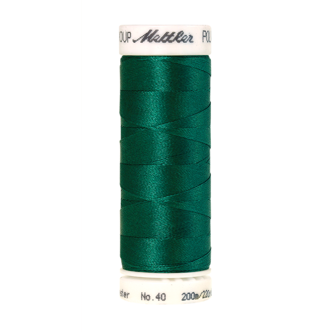 Amann Mettler Poly Sheen Green glänzt durch den trilobalen Fadenquerschnitt besonders schön. Zum Sticken, Quilten, Nähen. 200m Spule