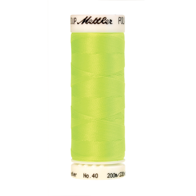 Amann Mettler Poly Sheen Sour Apple glänzt durch den trilobalen Fadenquerschnitt besonders schön. Zum Sticken, Quilten, Nähen. 200m Spule