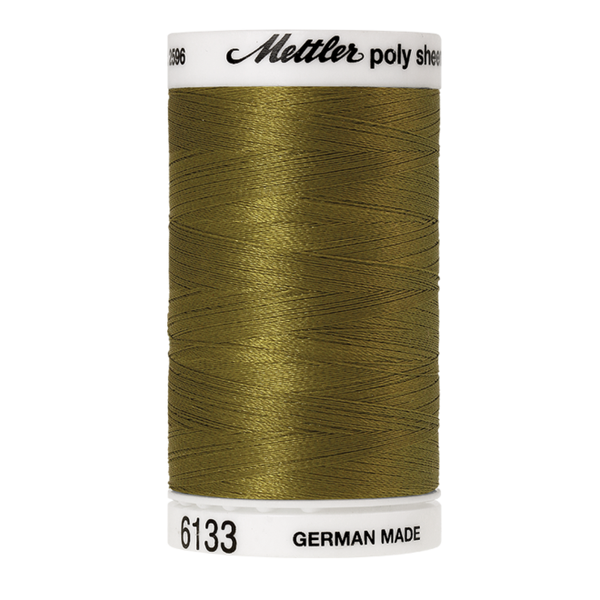 Amann Mettler Poly Sheen Caper Island glänzt durch den trilobalen Fadenquerschnitt besonders schön. Zum Sticken, Quilten, Nähen. 800m Spule