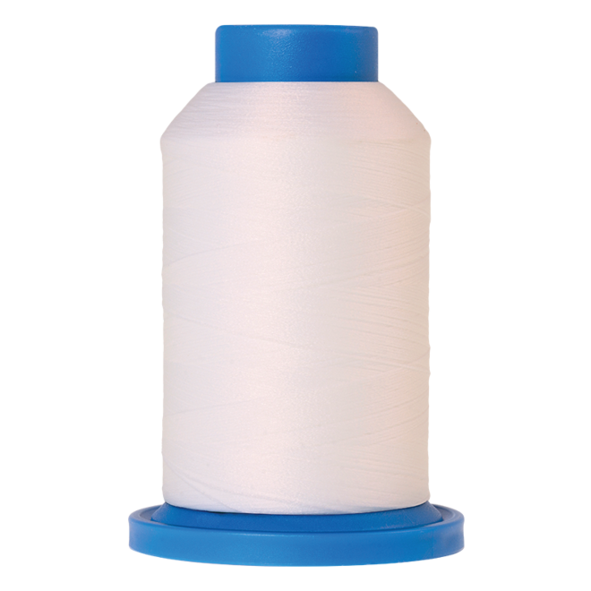 Amann Mettler Seraflock in der Farbe White auf der 1000m Kone. Seraflock ist ein Bauschgarn, besonders geeignet für Dessous, Schwimm- und Sportbekleidung.