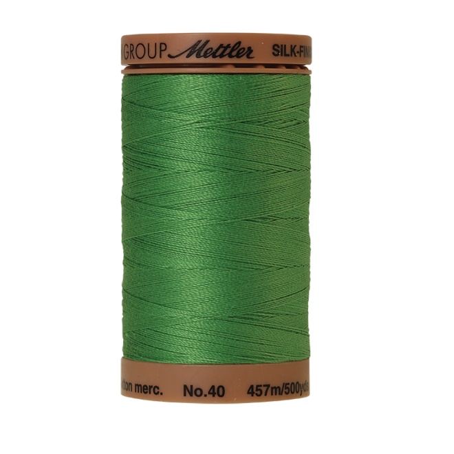Silk-Finish Cotton 40, 457m - Vibrant Green: Reines Baumwollgarn aus 100% langstapliger, ägyptischer Baumwollte von Amann Mettler