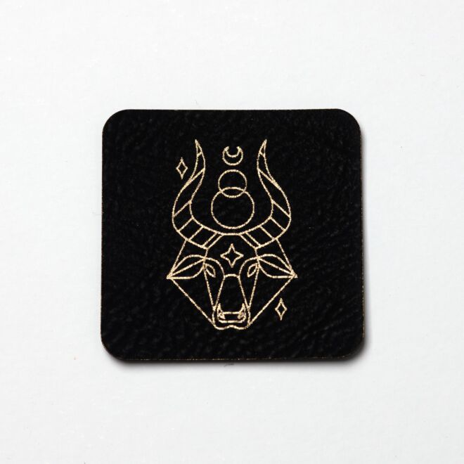 Kunstlederlabel Sternzeichen Stier (schwarz/gold)