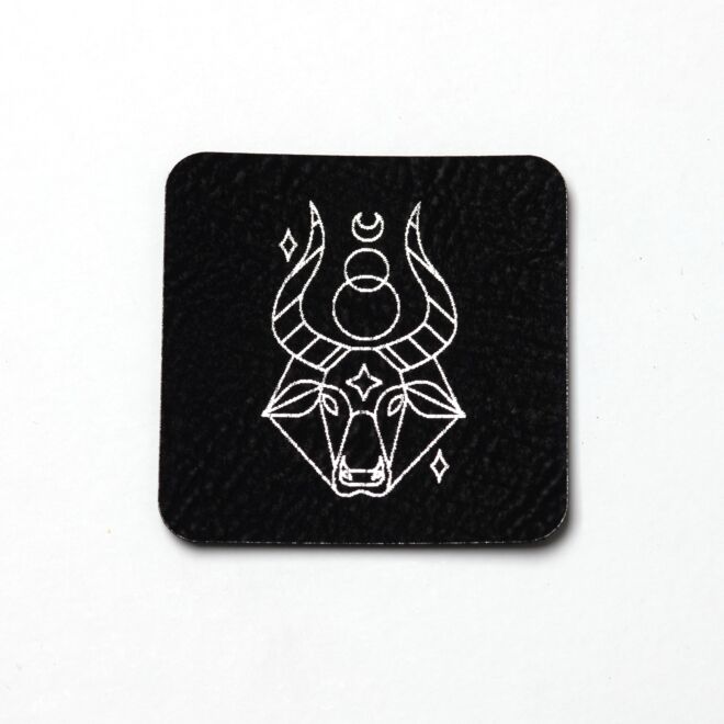 Kunstlederlabel Sternzeichen Stier (schwarz/silber)