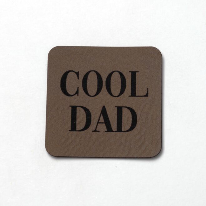 Kunstlederlabel Cool Dad (dunkelbraun/schwarz)
