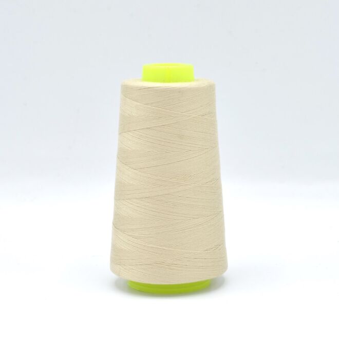 Overlockgarn "Emilia", 2740m, champagner