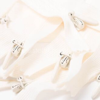 22cm Nahtverdeckter Reißverschluss offwhite